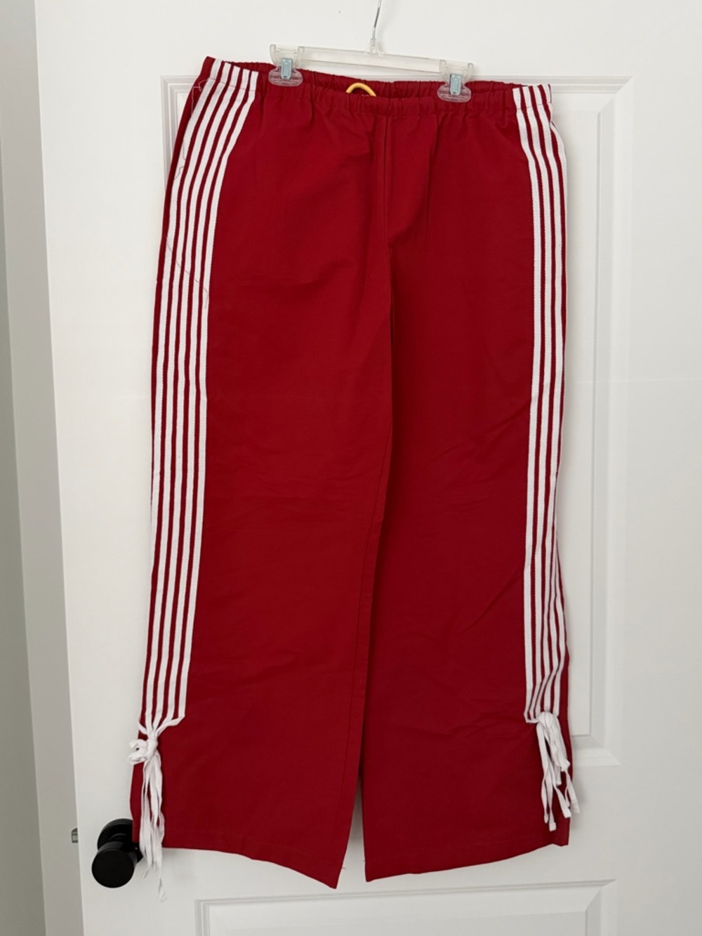 Cali 1850 red track pants with bows